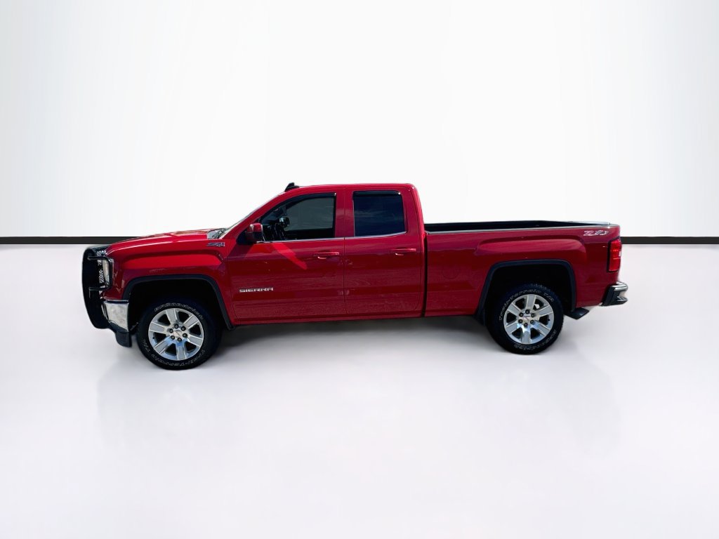 Used 2015 GMC Sierra 1500 SLE w/ SLE Value Package AWD/4WD image 4