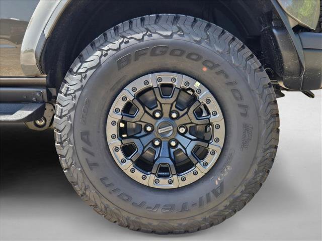 New 2026 Ford Bronco Raptor w/ Interior Carbon Fiber Pack AWD/4WD image 10