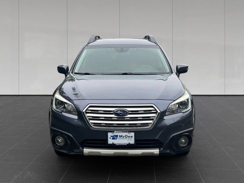 Used 2017 Subaru Outback 3.6R Limited AWD/4WD image 8