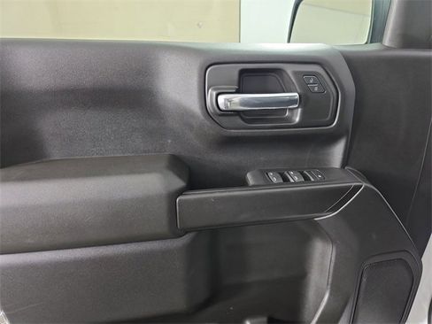 Used 2024 Chevrolet Silverado 1500 W/T w/ Trailering Package image 12