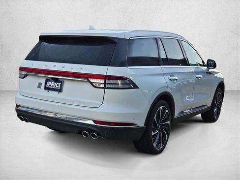 Used 2023 Lincoln Aviator Reserve w/ Equipment Group 201A image 5