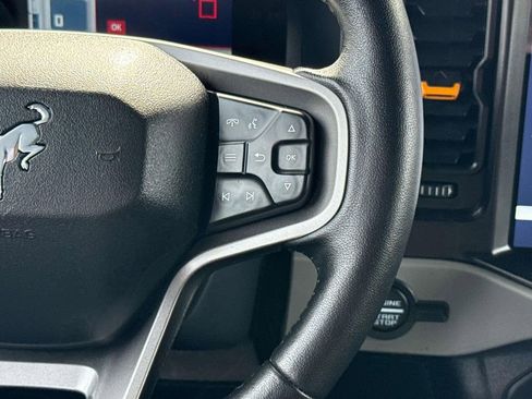 Used 2022 Ford Bronco Badlands image 15