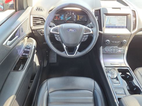 Used 2020 Ford Edge SEL w/ Convenience Package AWD/4WD image 11