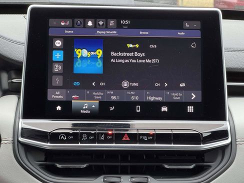 New 2026 Jeep Compass Limited AWD/4WD image 3