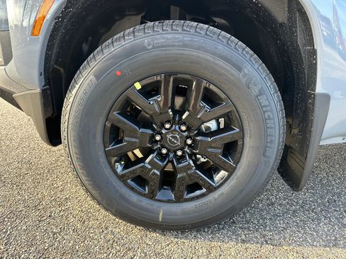 New 2026 Nissan Frontier SV w/ SV Convenience Package image 11