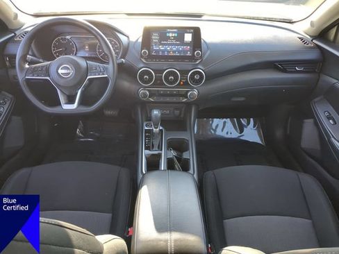 Used 2025 Nissan Sentra SV FWD image 28
