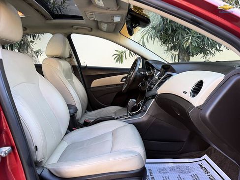 Used 2011 Chevrolet Cruze LTZ FWD image 11