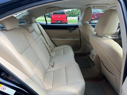 Used 2014 Lexus ES 350 FWD image 30