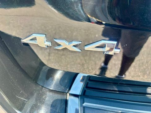Used 2018 Jeep Grand Cherokee Limited AWD/4WD image 32