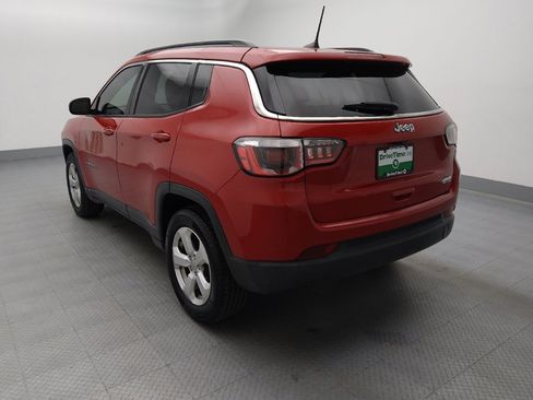 Used 2018 Jeep Compass Latitude w/ Popular Equipment Group FWD image 5