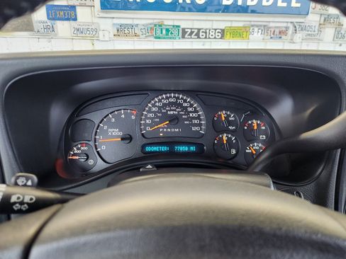 Used 2006 Chevrolet Silverado 3500 LT w/ Heavy-Duty Power Package AWD/4WD image 24
