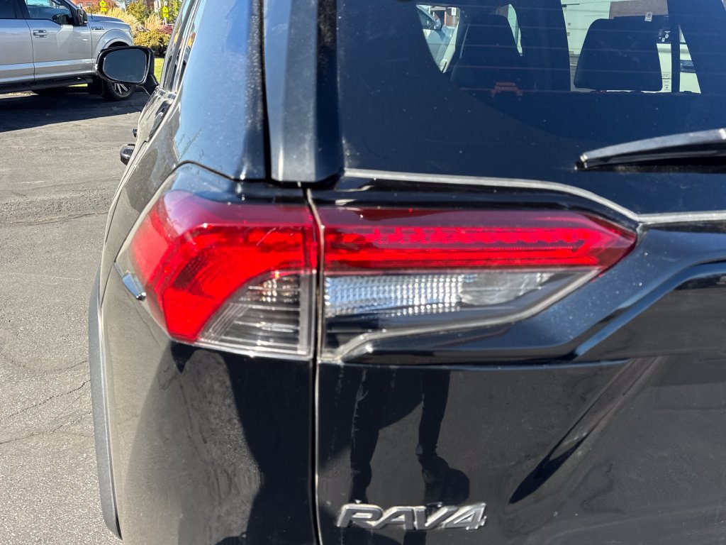 Used 2019 Toyota RAV4 Adventure w/ Advanced Technology Package AWD/4WD image 13