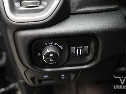 New 2026 RAM 1500 Lone Star AWD/4WD image 16