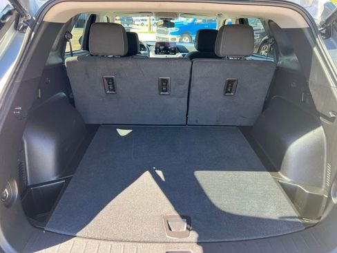 Used 2024 Chevrolet Blazer LT w/ Convenience Package FWD image 16