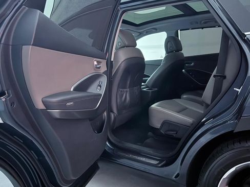 Used 2017 Hyundai Santa Fe Limited w/ Cargo Package image 21