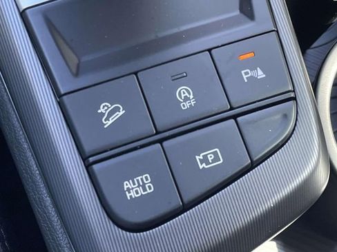 Certified 2026 Kia Sportage EX FWD image 38