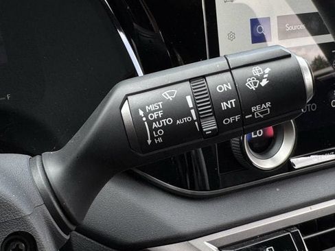 Used 2025 Lexus RX 350 Premium w/ Accessory Package (Z1) FWD image 23