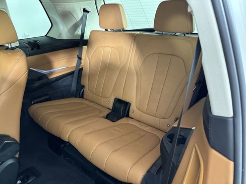 Used 2019 BMW X7 xDrive50i w/ Premium Package image 24