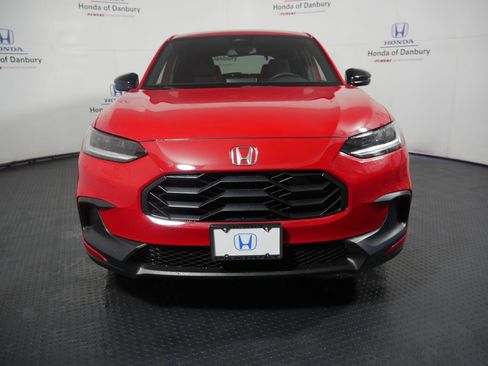 Used 2024 Honda HR-V Sport image 2