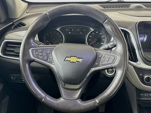 Used 2021 Chevrolet Equinox Premier image 14