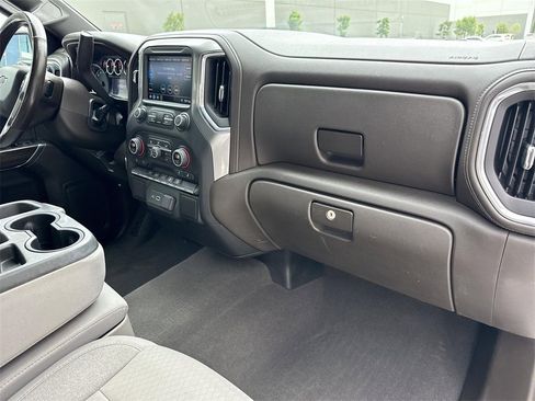 Used 2020 Chevrolet Silverado 1500 RST image 26