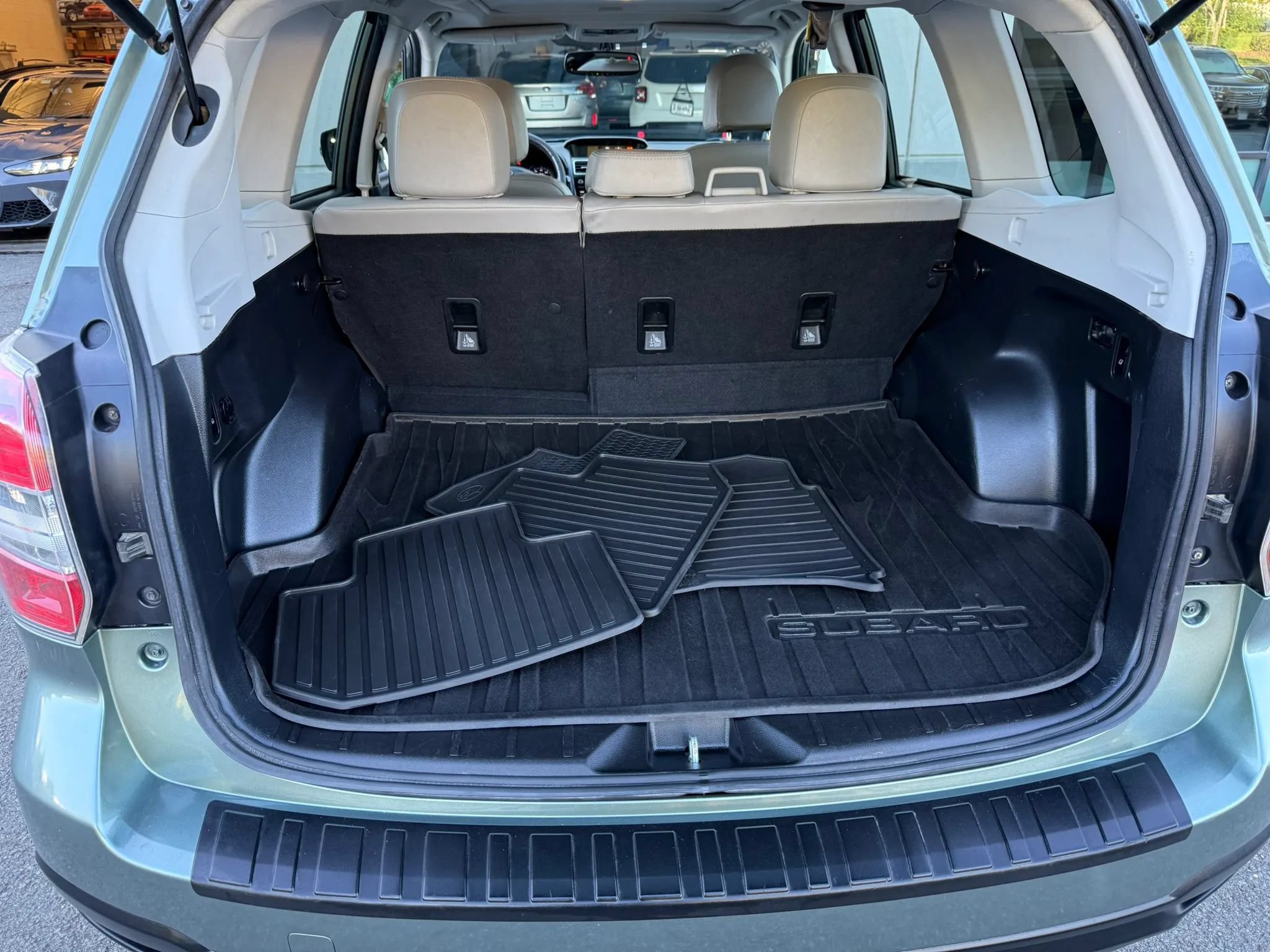 Used 2016 Subaru Forester 2.5i Touring w/ Popular Package #2 AWD/4WD image 31
