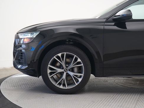 Used 2023 Audi Q8 Premium w/ Convenience Package image 2