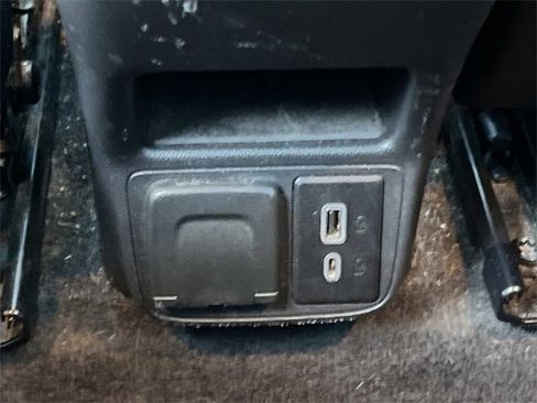 Used 2021 Buick Encore GX Essence w/ Experience Buick Package image 14