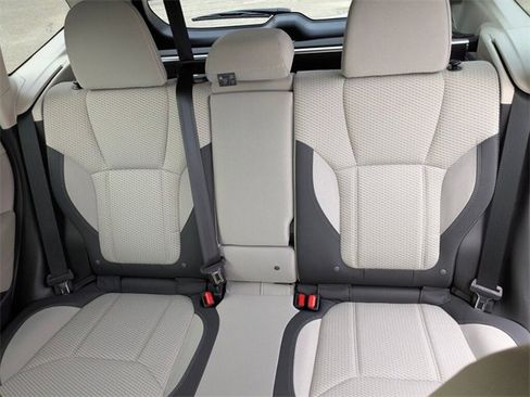 Certified 2023 Subaru Forester Premium image 31