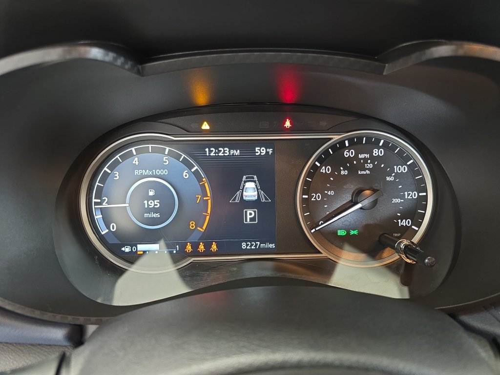 Used 2025 Nissan Versa SV w/ Trunk Package FWD image 18