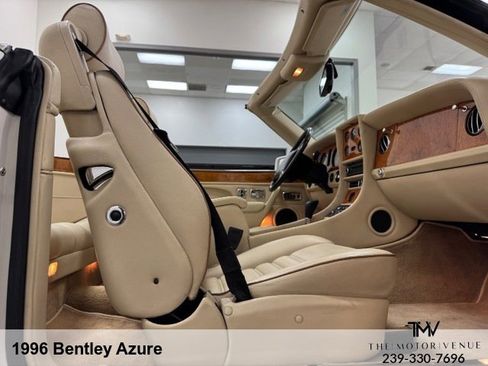 Used 1996 Bentley Azure image 31
