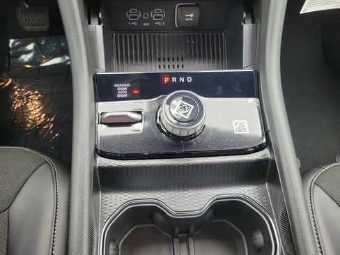 New 2026 Jeep Grand Cherokee Altitude AWD/4WD image 37