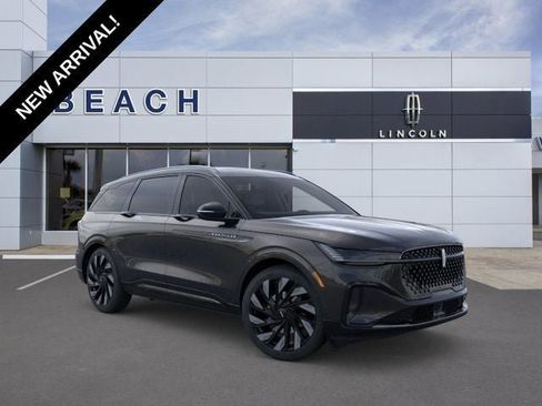 New 2026 Lincoln Nautilus Reserve AWD/4WD image 1