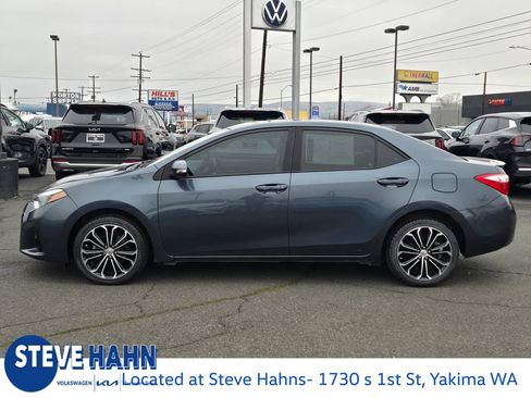 Used 2016 Toyota Corolla L image 2