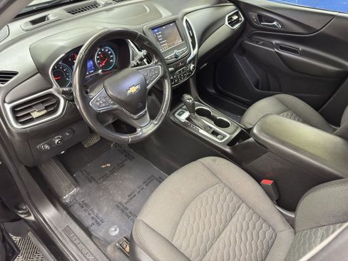 Used 2020 Chevrolet Equinox LT AWD/4WD image 17