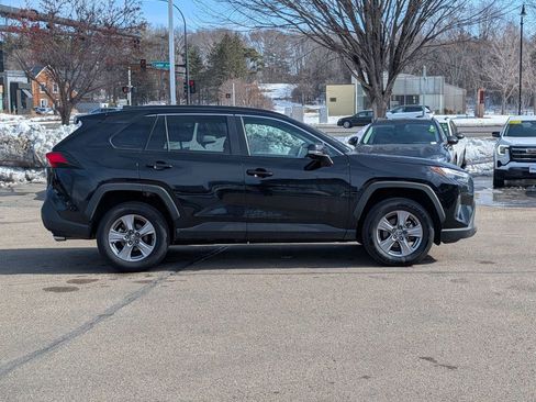 Used 2025 Toyota RAV4 XLE w/ Convenience Package image 8