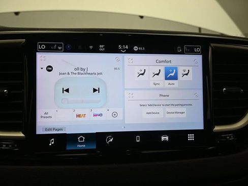 Used 2025 Chrysler Pacifica Select FWD image 22