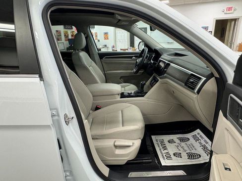 Used 2022 Volkswagen Atlas SE AWD/4WD image 18