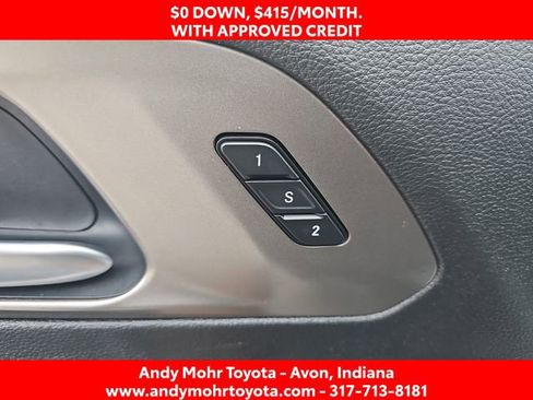 Used 2018 Chrysler Pacifica Limited w/ Advanced Safetytec Group FWD image 13