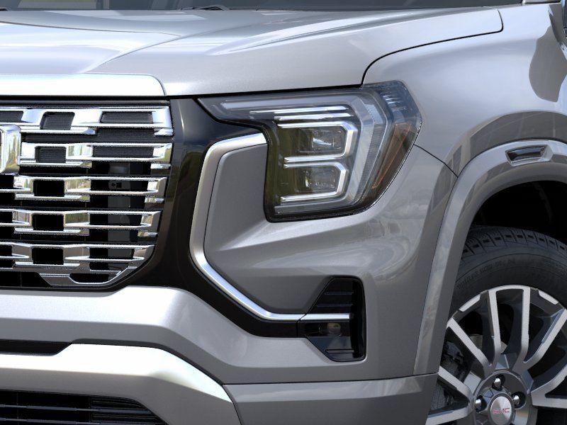 New 2027 GMC Terrain Denali w/ LPO, Black Badging Package AWD/4WD image 42