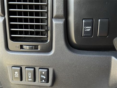 Used 2015 Nissan Titan PRO-4X w/ Pro-4x Luxury Package image 25