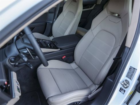 New 2026 Porsche Panamera 4 image 5