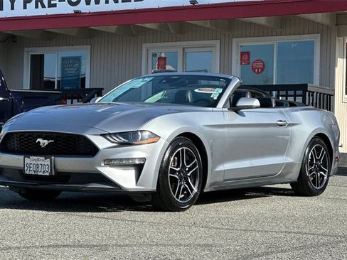 Used 2023 Ford Mustang Premium image 8