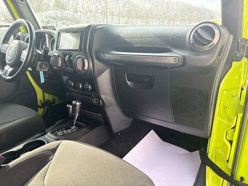 Used 2016 Jeep Wrangler Unlimited Sport w/ Quick Order Package 24S image 25