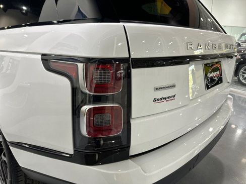 Used 2019 Land Rover Range Rover Supercharged AWD/4WD image 34