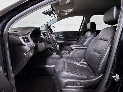 Used 2019 GMC Acadia SLT w/ Black Edition image 20