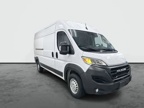 Used 2025 RAM ProMaster 2500 w/ Convenience Group FWD image 6
