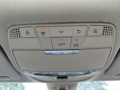 Used 2020 Mercedes-Benz C 300 4MATIC Sedan image 37