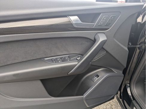 Used 2022 Audi SQ5 Premium image 14