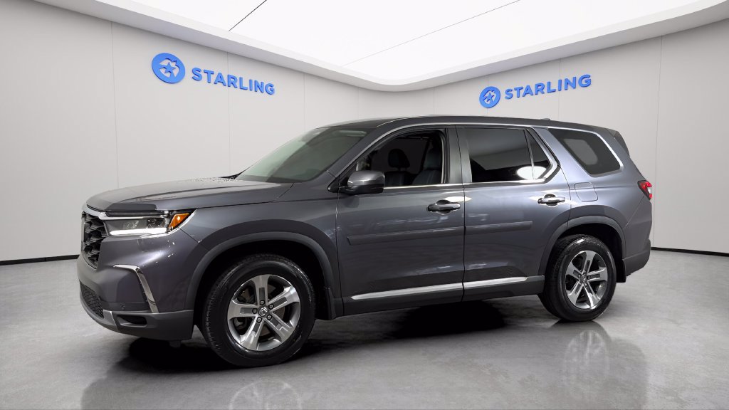 Used 2024 Honda Pilot EX-L image 3